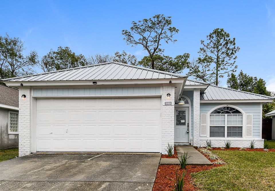 1st image of 6131 Alpenrose Ave