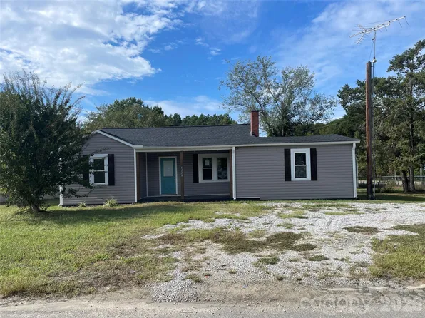 4228 Flat Creek Rd, Heath Springs, SC 29058