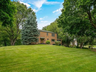 2407 Burma Ln, South Saint Paul, MN, 55075