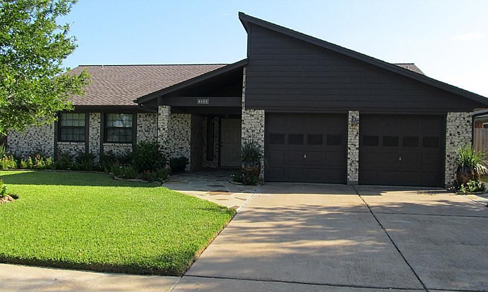 1st image of 1618 Cleveland Dr