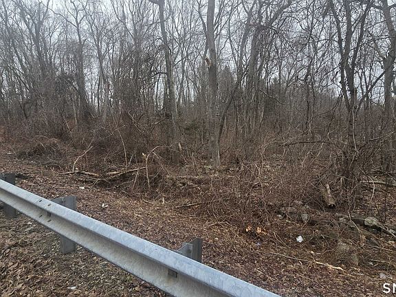 4th image of 270 Old Colchester Road