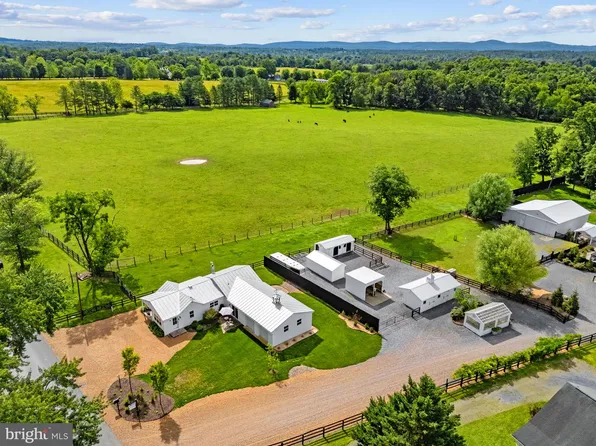 35327 Snake Hill Rd, Middleburg, VA 20117
