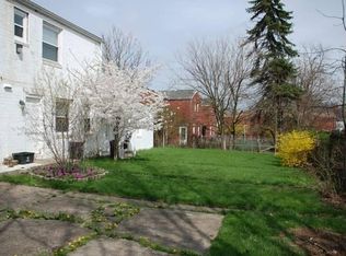 329-335 Hemlock Dr, Coraopolis, PA 15108