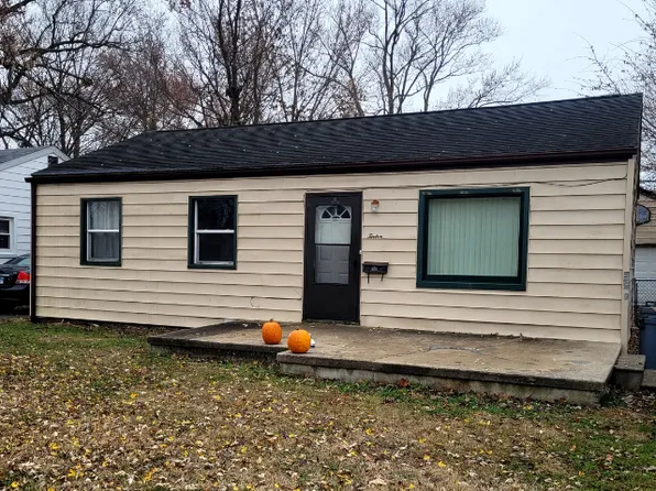 12 Gettysburg Dr, Springfield, IL 62702