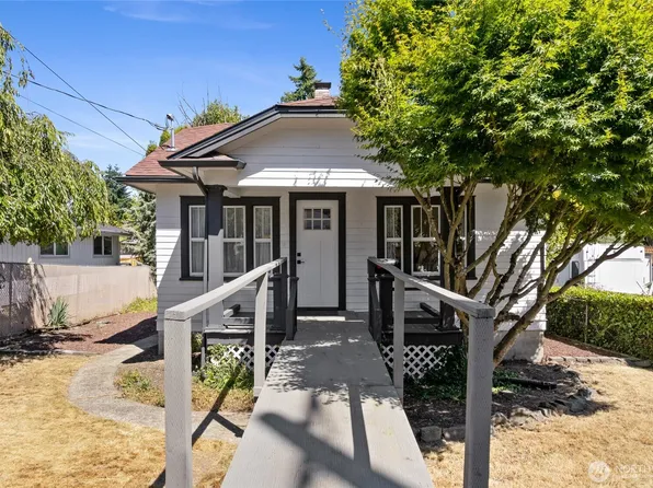 1733 S Proctor Street, Tacoma, WA 98405