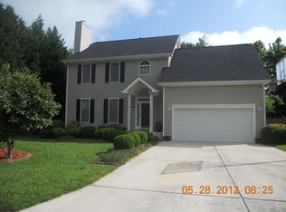 4008 Ardsley Ct, Greensboro, NC 27407