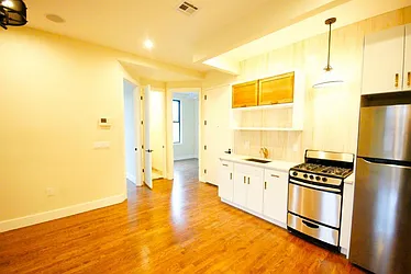 Rented by Loom Group