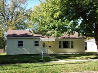 613 S Lincoln Ave, Three Rivers, MI 49093