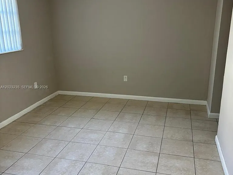 3050 S Dixie Hwy #203 — Photo 5