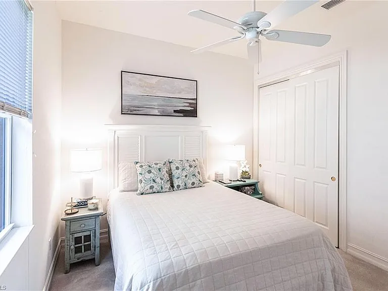 7863 Valencia Ct — Photo 30