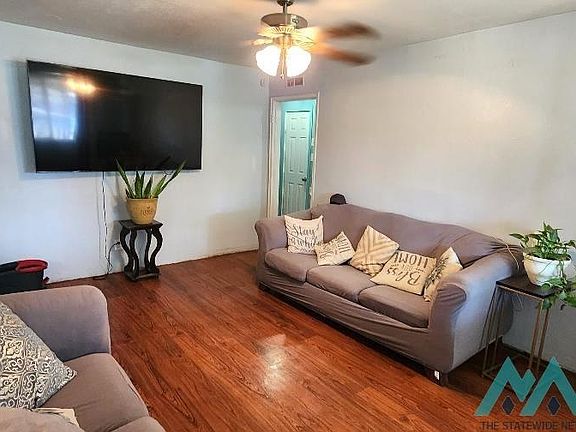 4th image of 18 Langley Pl