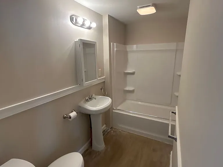 21 Lincoln Street — Photo 10