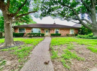 223 Woodcrest Dr, Richardson, TX 75080