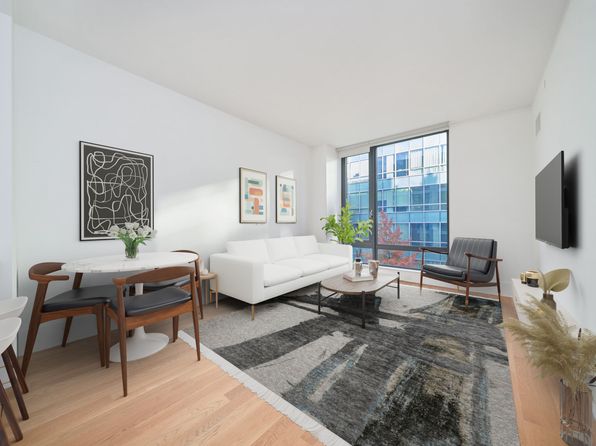 531 Myrtle Ave #2E
