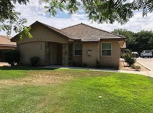 2222 N Vickie Ct #2, Visalia, CA 93291