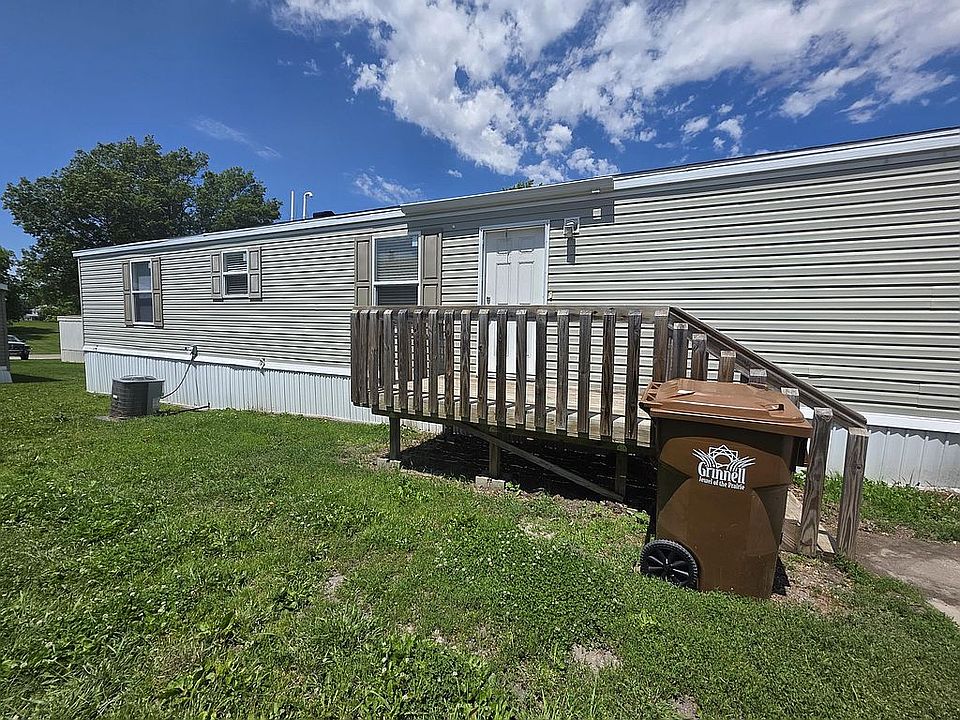 1st image of 1510 1st Ave #19