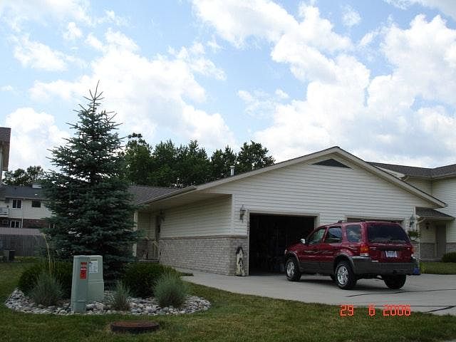 1st image of 2414 Morning Dawn Dr