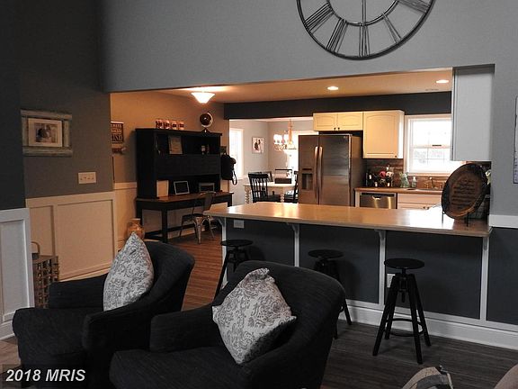 5th image of 3706 Fairfax Cir