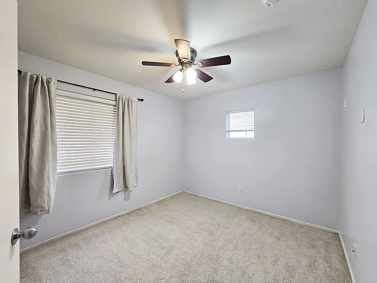 2nd bed room