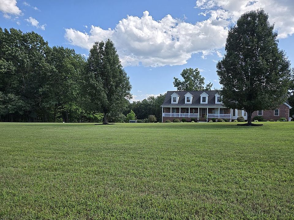 1st image of 949 Midland Rd