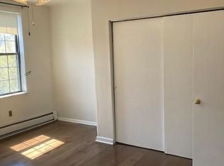 715 Reed St, Philadelphia, PA 19147