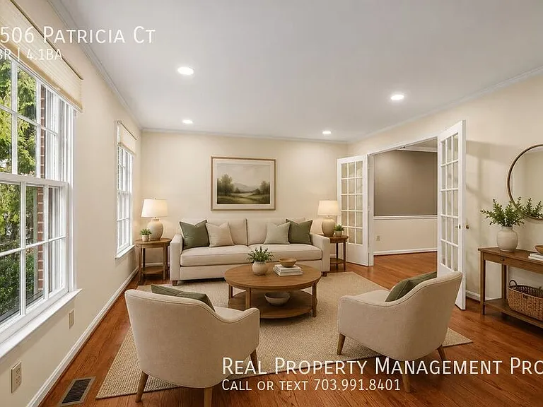2506 Patricia Ct — Photo 2