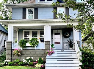 237 Spruce St, Wyandotte, MI 48192
