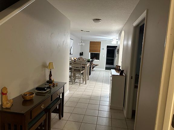 5th image of 200 5th Ave APT B