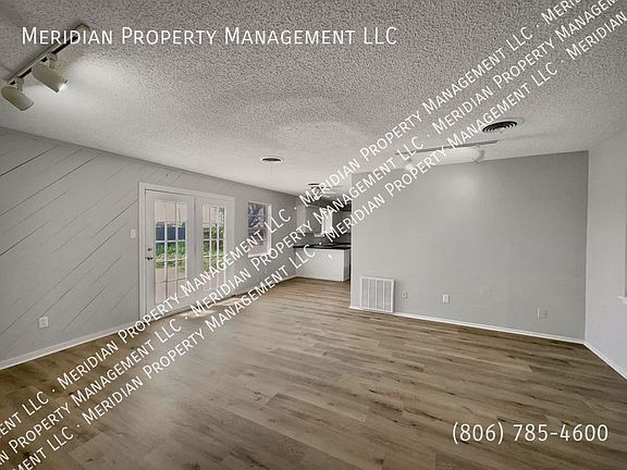 5th image of 5613 38th St