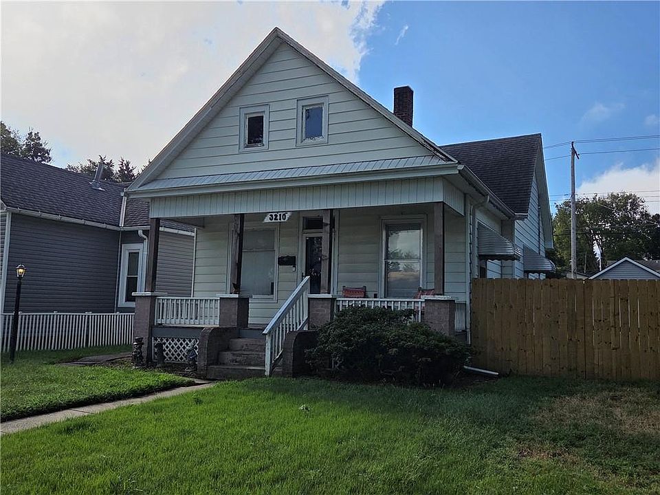 2nd image of 3210 Seneca St