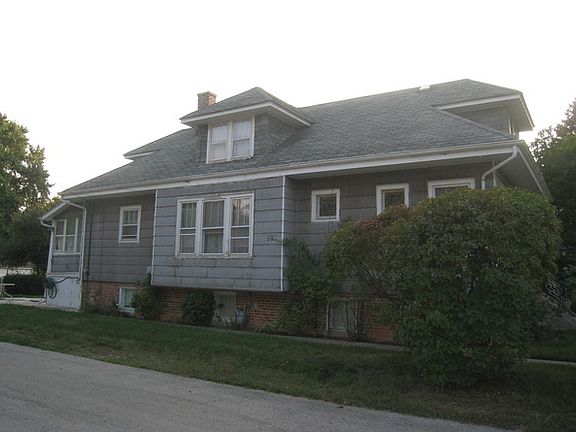 3rd image of 316 W Grove Ave