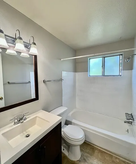 3350 S Grant St — Photo 22
