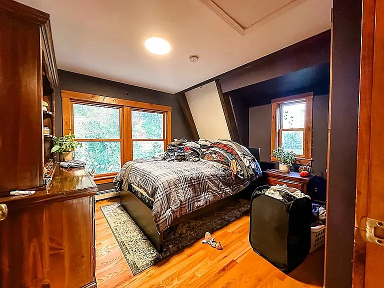 310 Salem St — Photo 29