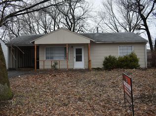 3339 SW Kirklawn Ave, Topeka, KS 66611