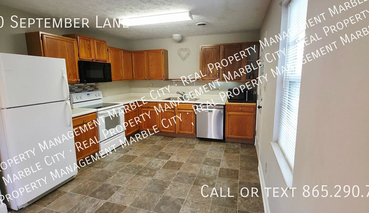 Charming Knoxville Home in Convenient Location — Photo 2