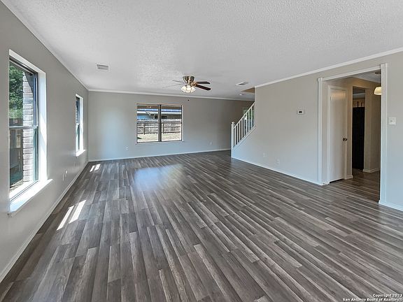 2nd image of 9767 CLAUDIA CIR