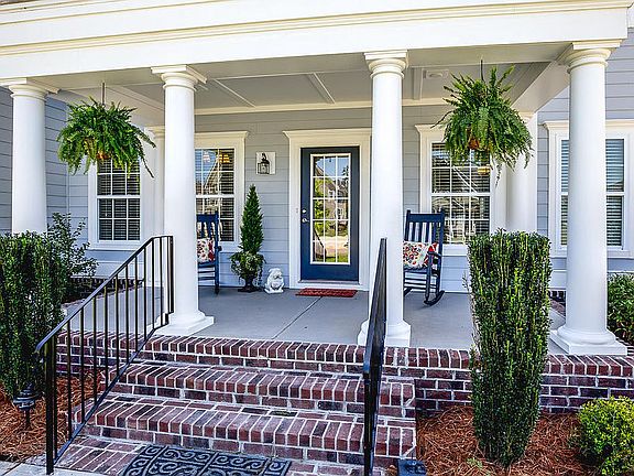 2nd image of 256 Silver Cypress Cir