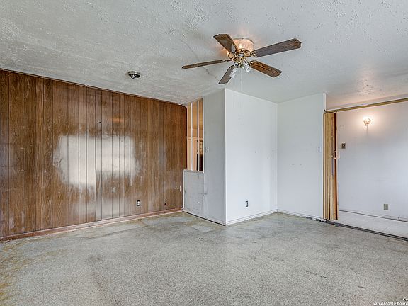 2nd image of 143 PEACH VALLEY DR