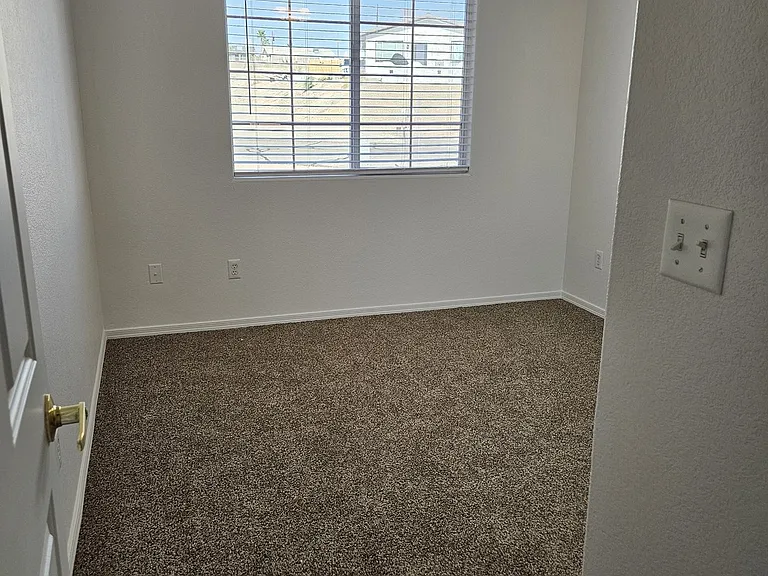 1930 Nugget Dr #101 — Photo 11