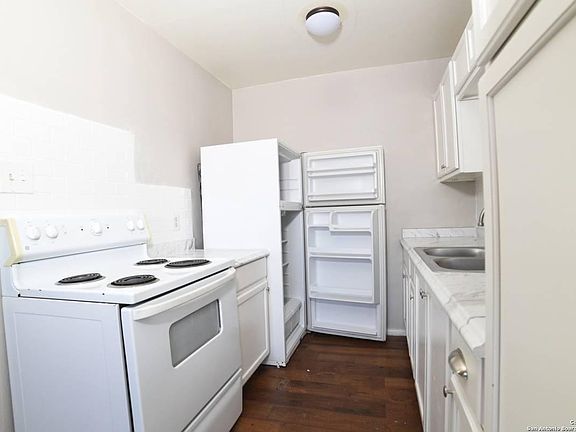 3rd image of 6641 San Pedro Ave #7
