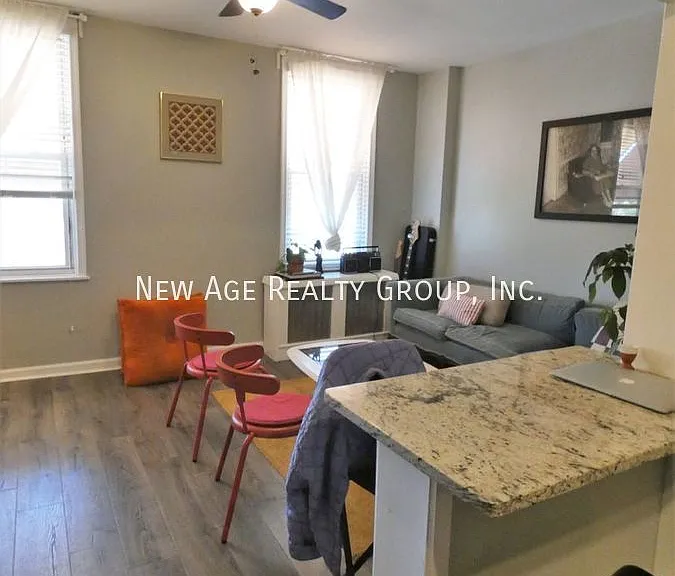 1236 S 10th St #2 — Photo 2