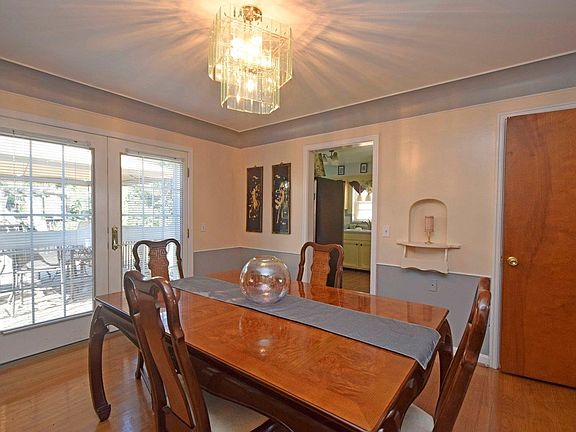 4th image of 6517 Elwynne Dr
