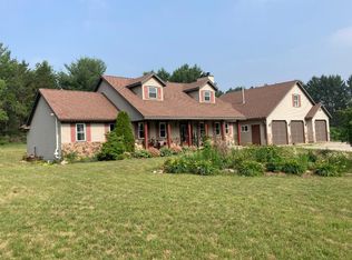 6700 Shady Dr, Bancroft, WI 54921