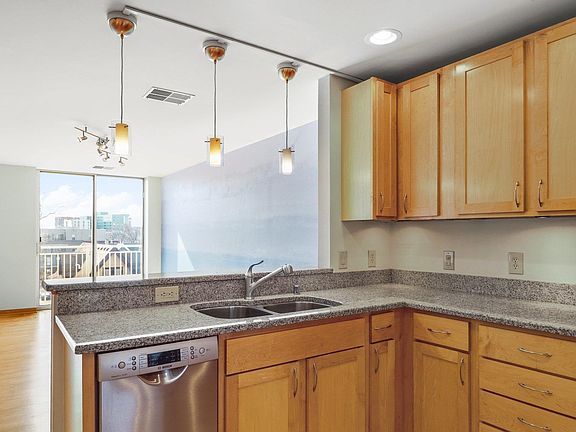 5th image of 333 W Mifflin St Unit 4160