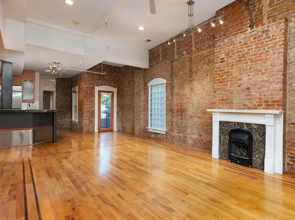 2445 N Clarkson St, Denver, CO 80205