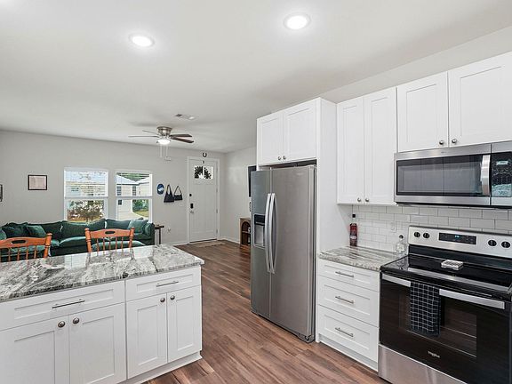 5th image of 103 Penny Ln