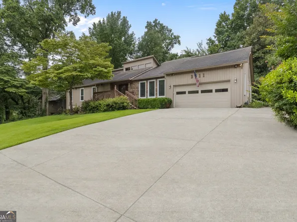 3711 Frey Lake Rd NW, Kennesaw, GA 30144