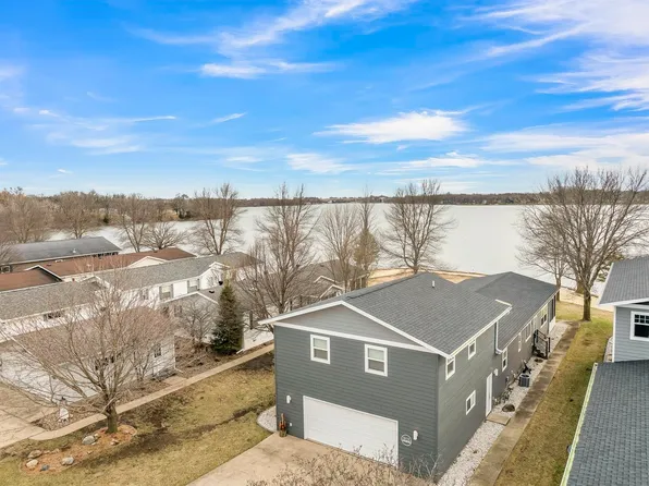 1103 Sunshine Run, Arnolds Park, IA 51331