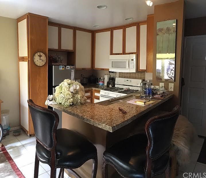 1st image of 436 Lime Ave Unit 2