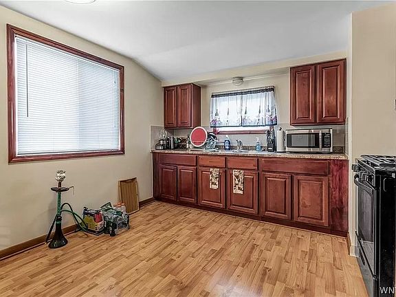 3rd image of 53 Wells Ave